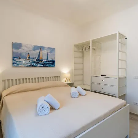 Galatea By Interhome דירה