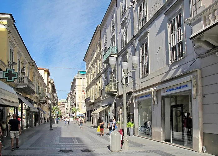 Apartament Galatea By Interhome *